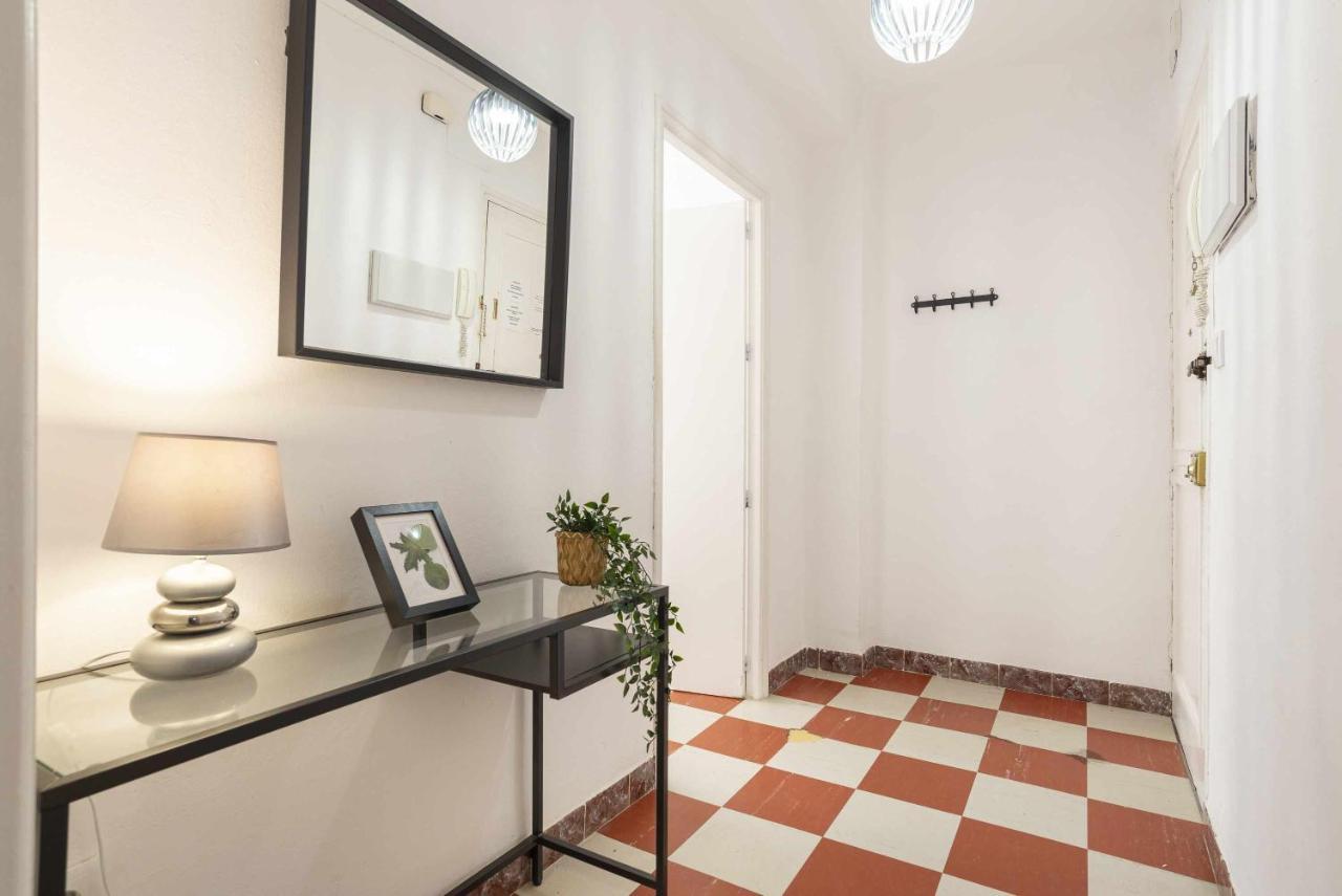 Apartamento San Juan Vintage Malaga Luaran gambar
