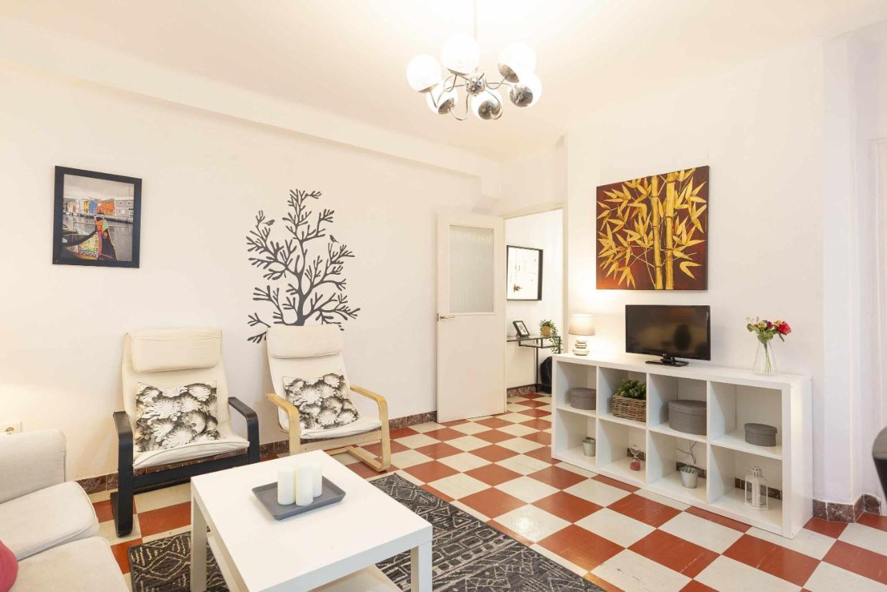 Apartamento San Juan Vintage Malaga Luaran gambar