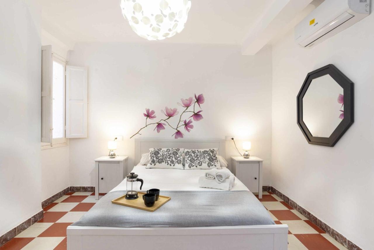 Apartamento San Juan Vintage Malaga Luaran gambar